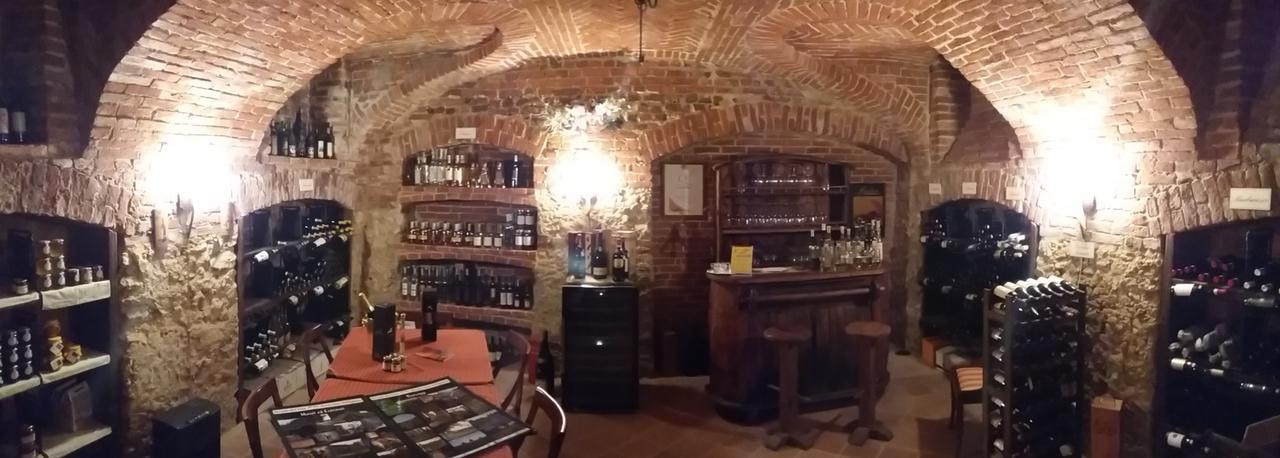 贝拉维斯塔卡希纳住宿加早餐旅馆 Tigliole 外观 照片